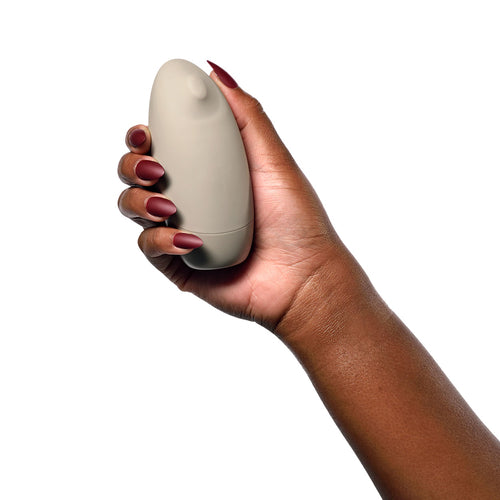 Lora DiCarlo Carezza Estimulador de Clítoris